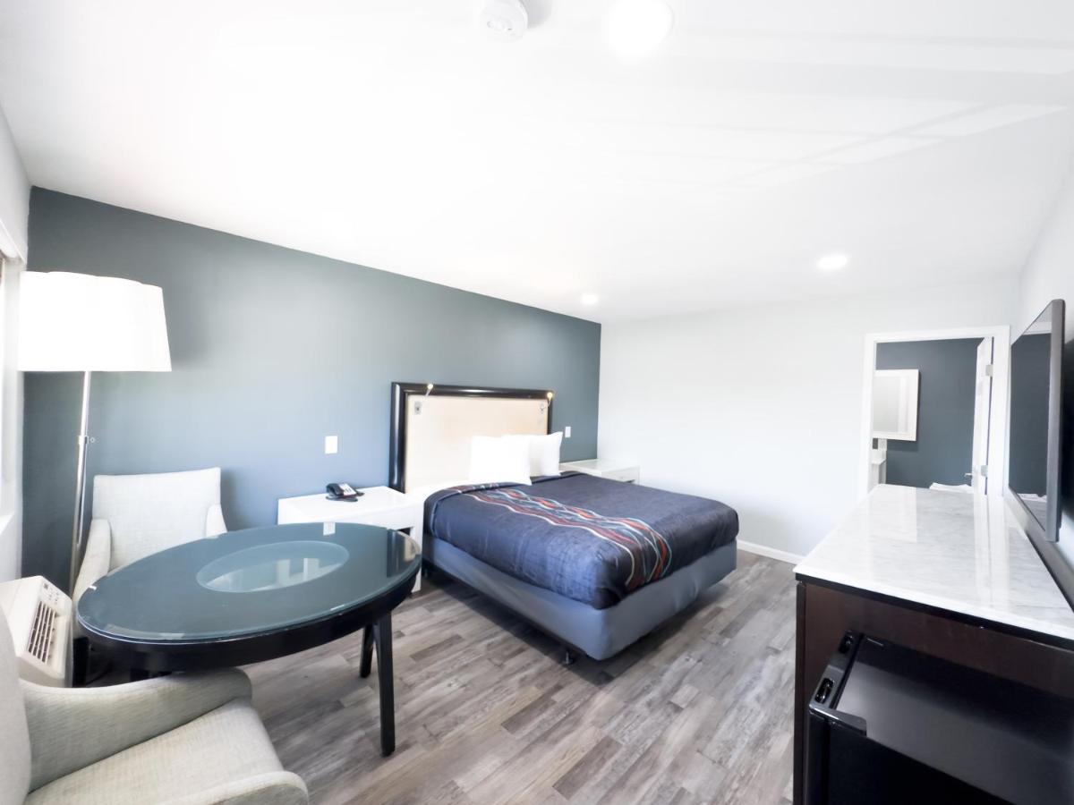 Courtesy Inn & Suites Rosemead Luaran gambar